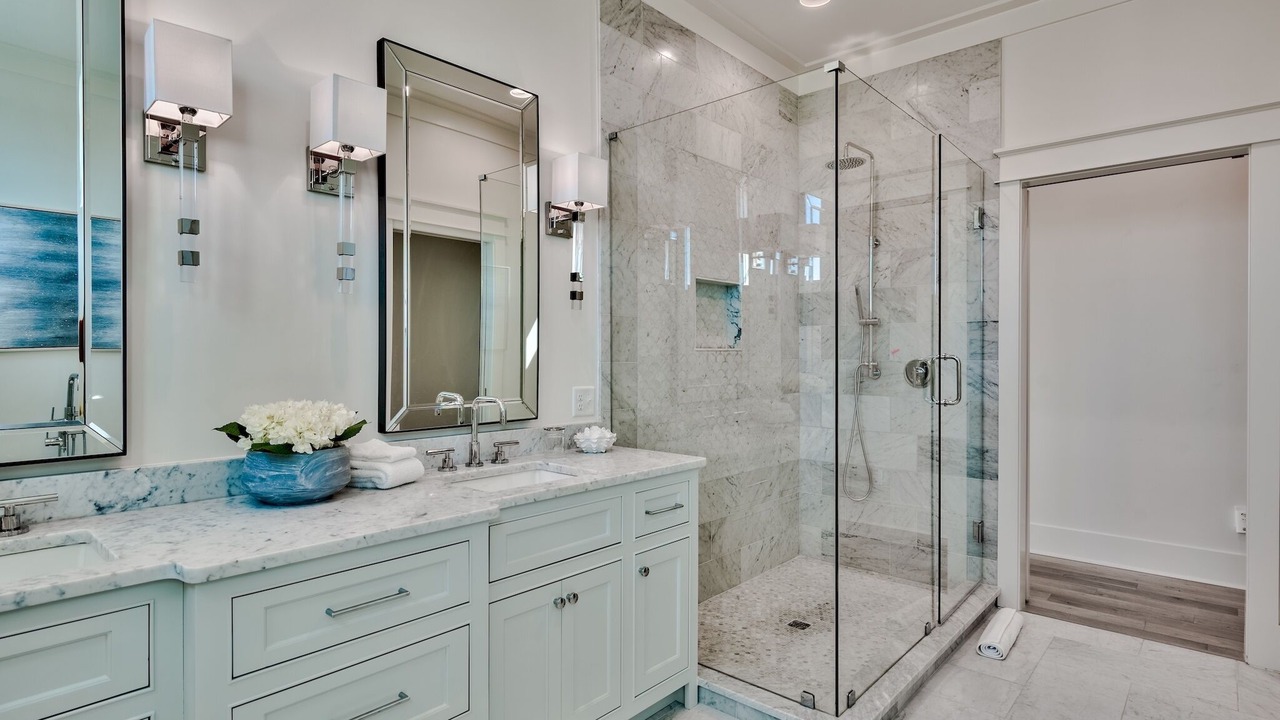 Photo of Bathroom in Seacrest