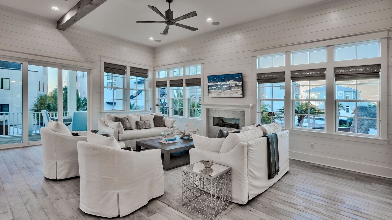 Photo of Bedroom in Seacrest