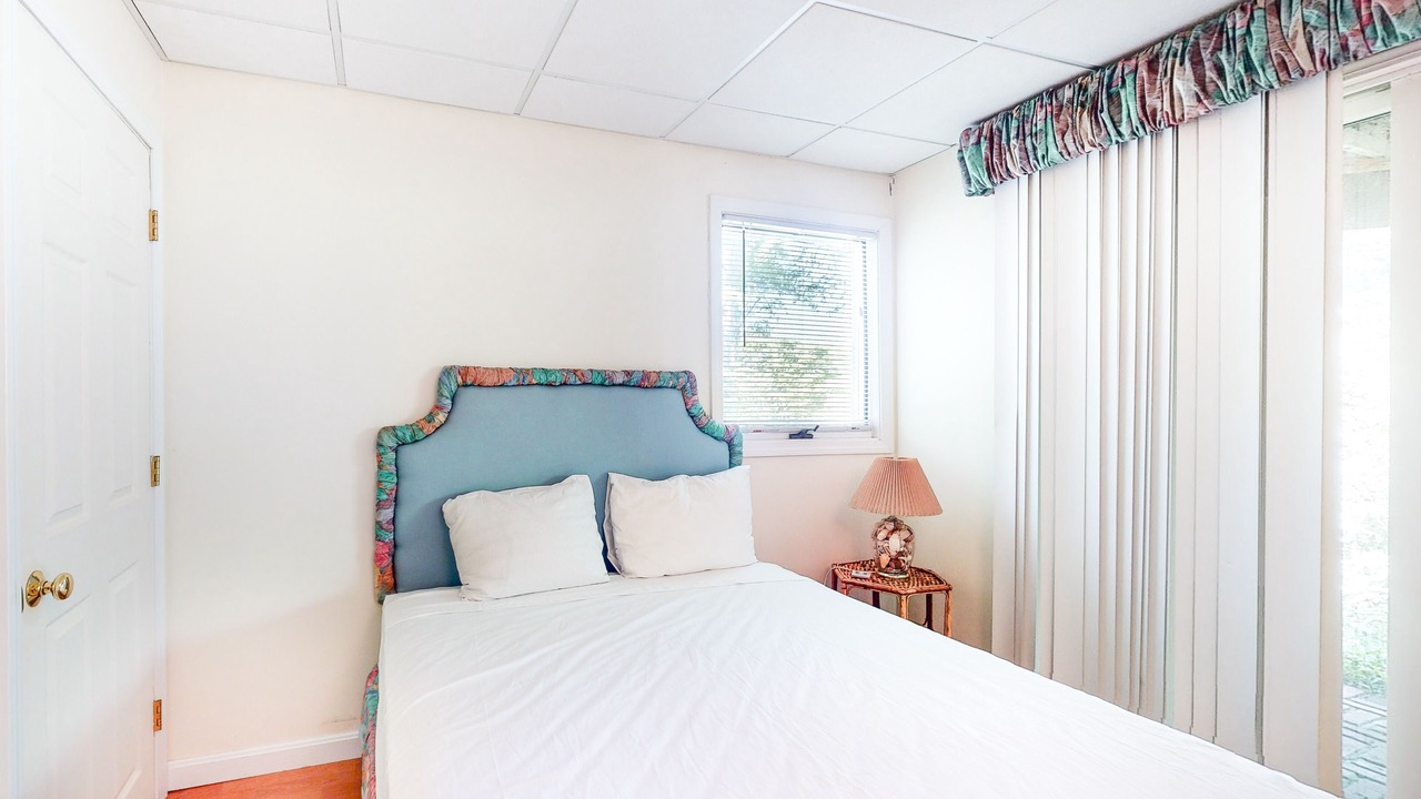 Photo of Bedroom in Summersea
