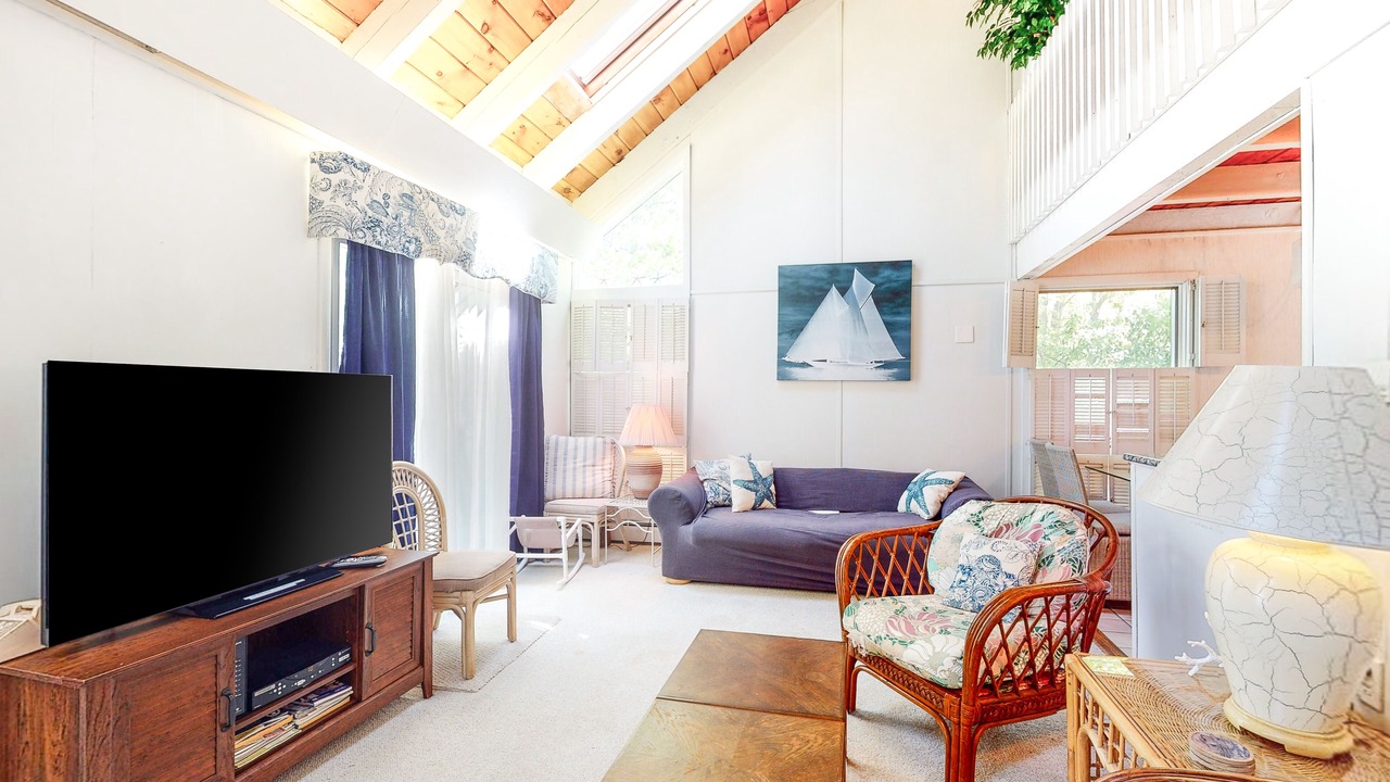 Photo of Livingroom in Summersea