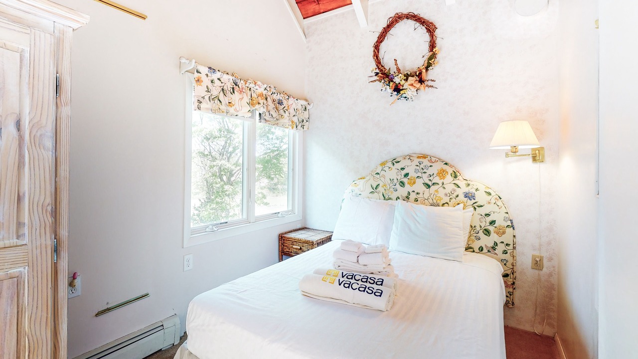 Photo of Bedroom in Summersea
