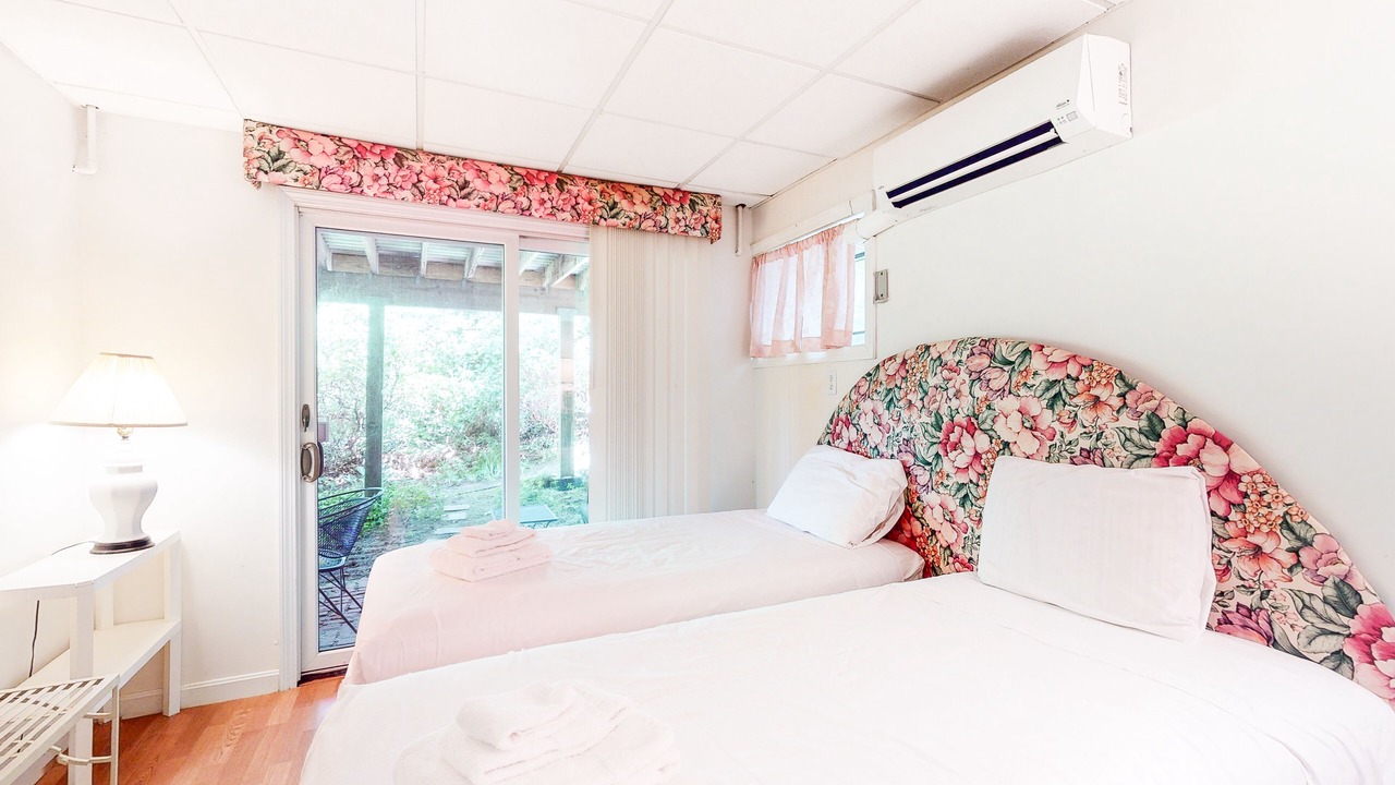 Photo of Bedroom in Summersea
