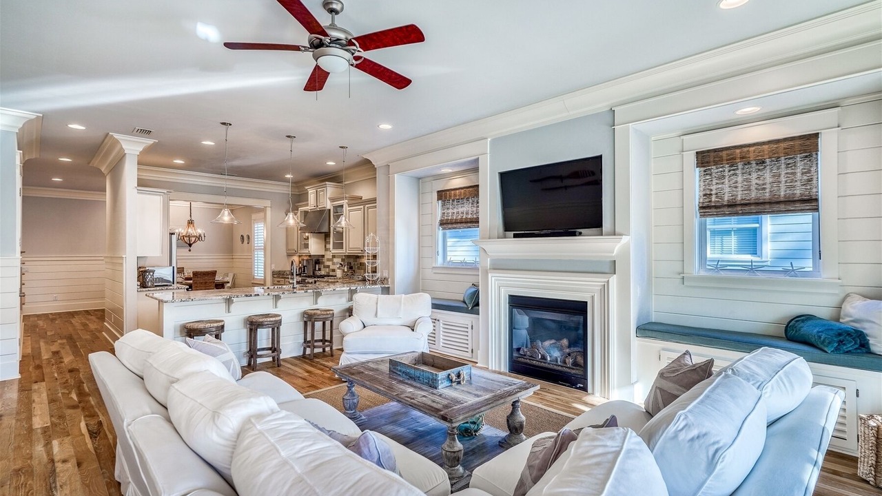 Photo of Livingroom in WaterSound West Beach
