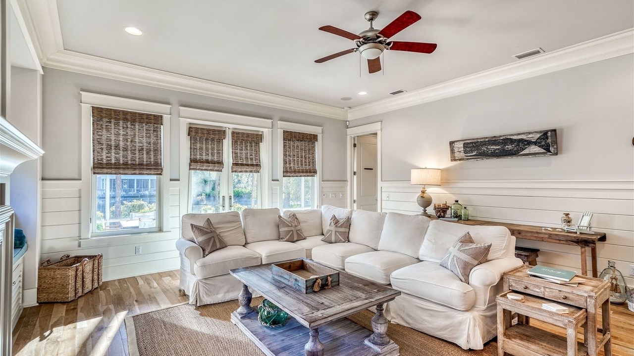 Photo of Livingroom in WaterSound West Beach