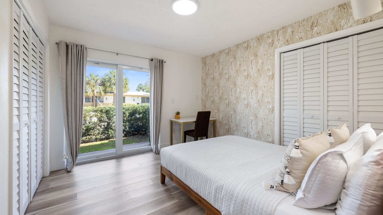 Photo of Bedroom in The Roads