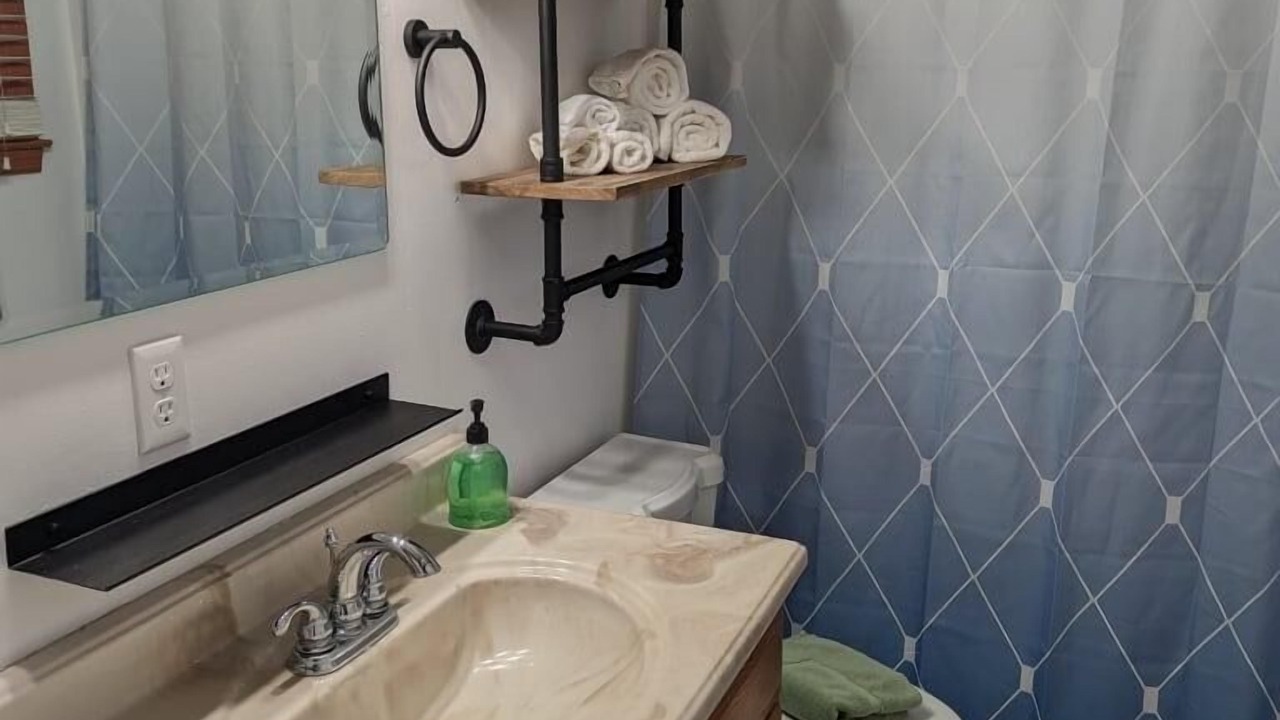 Photo of Bathroom in Williamsburg