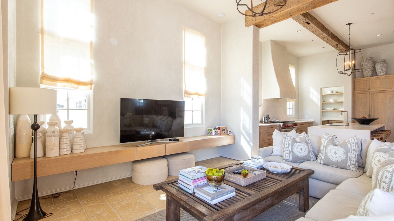 Photo of Livingroom in Rosemary Beach