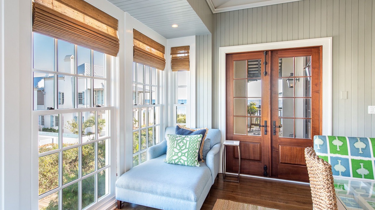 Photo of Livingroom in Rosemary Beach