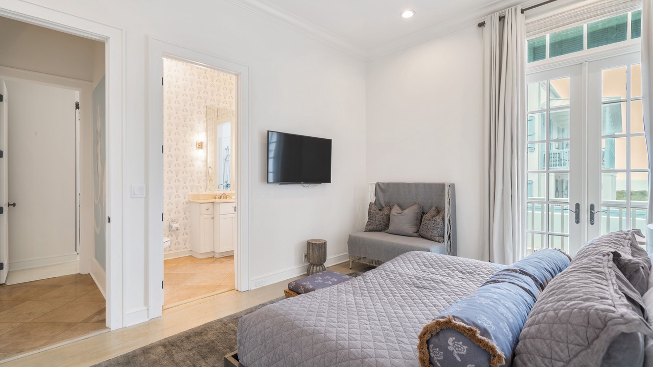 Photo of Bedroom in Rosemary Beach