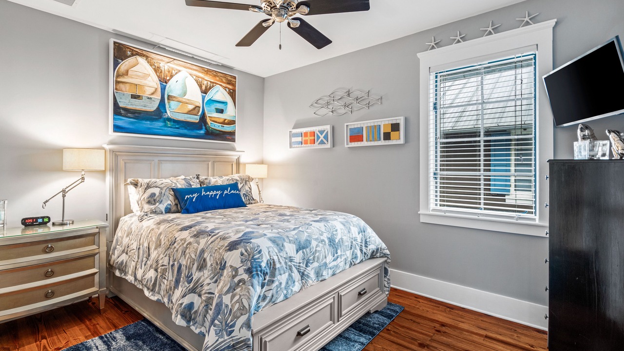 Photo of Bedroom in Treetop