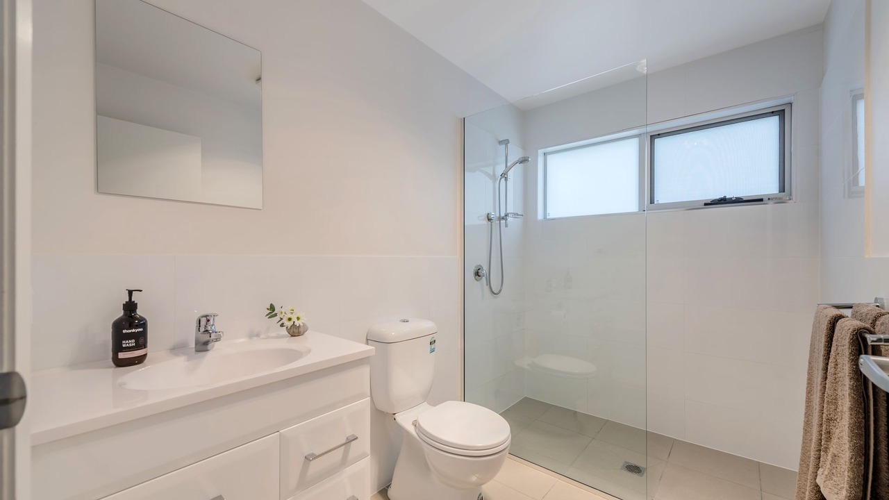 Photo of Bathroom in Lindisfarne