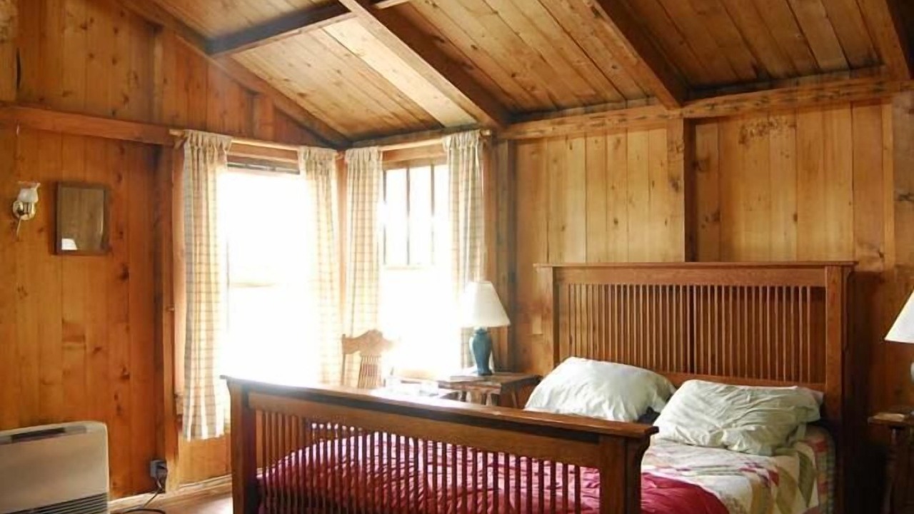Photo of Bedroom in Meacham