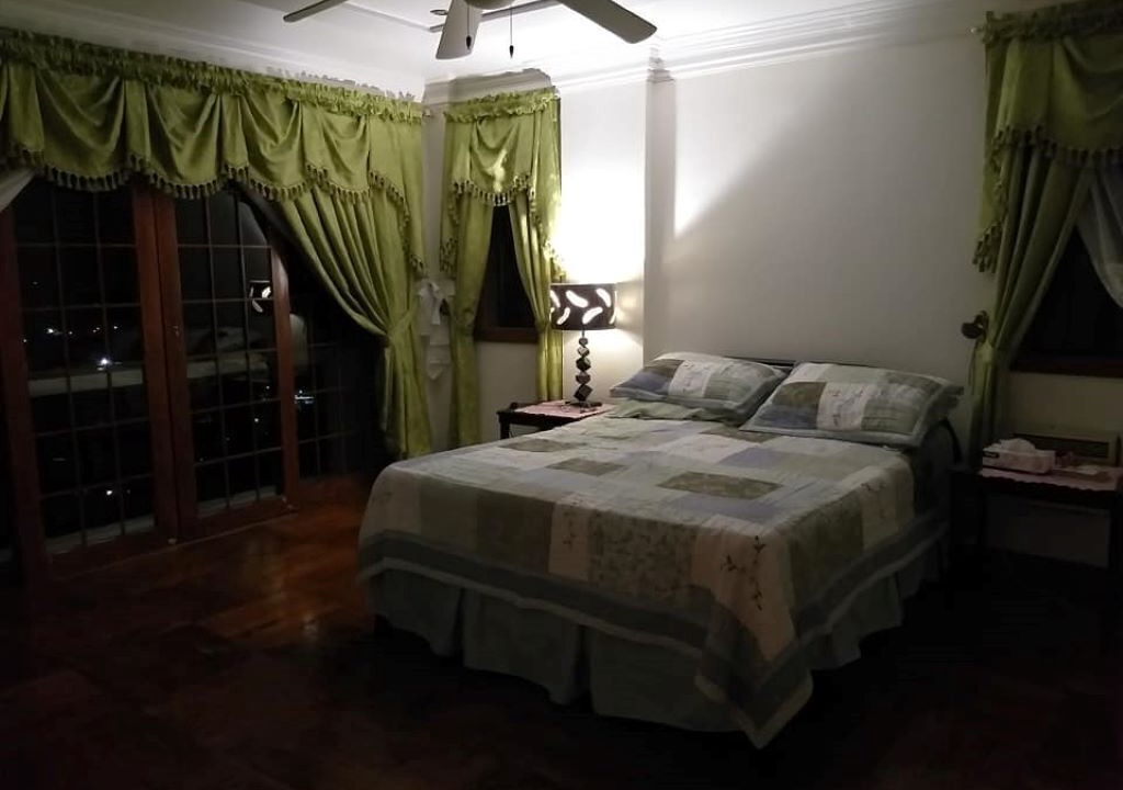Photo of Bedroom in Los Banos