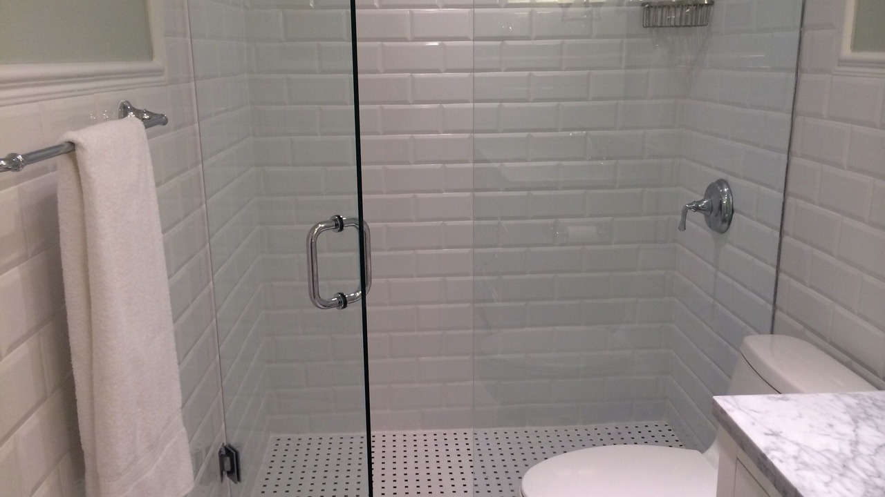 Photo of Bathroom in Mid Beach