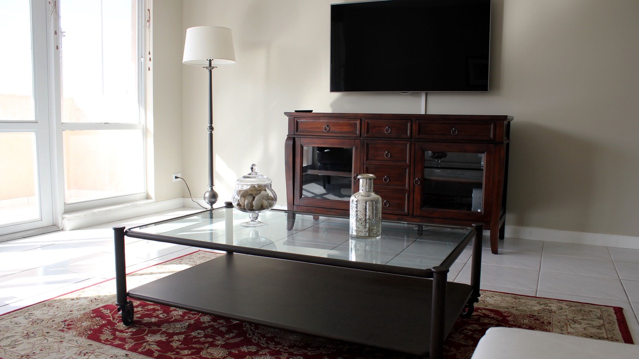 Photo of Bedroom in Mid Beach