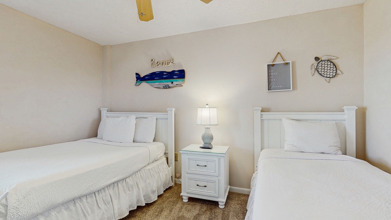 Photo of Bedroom in Holiday Isle