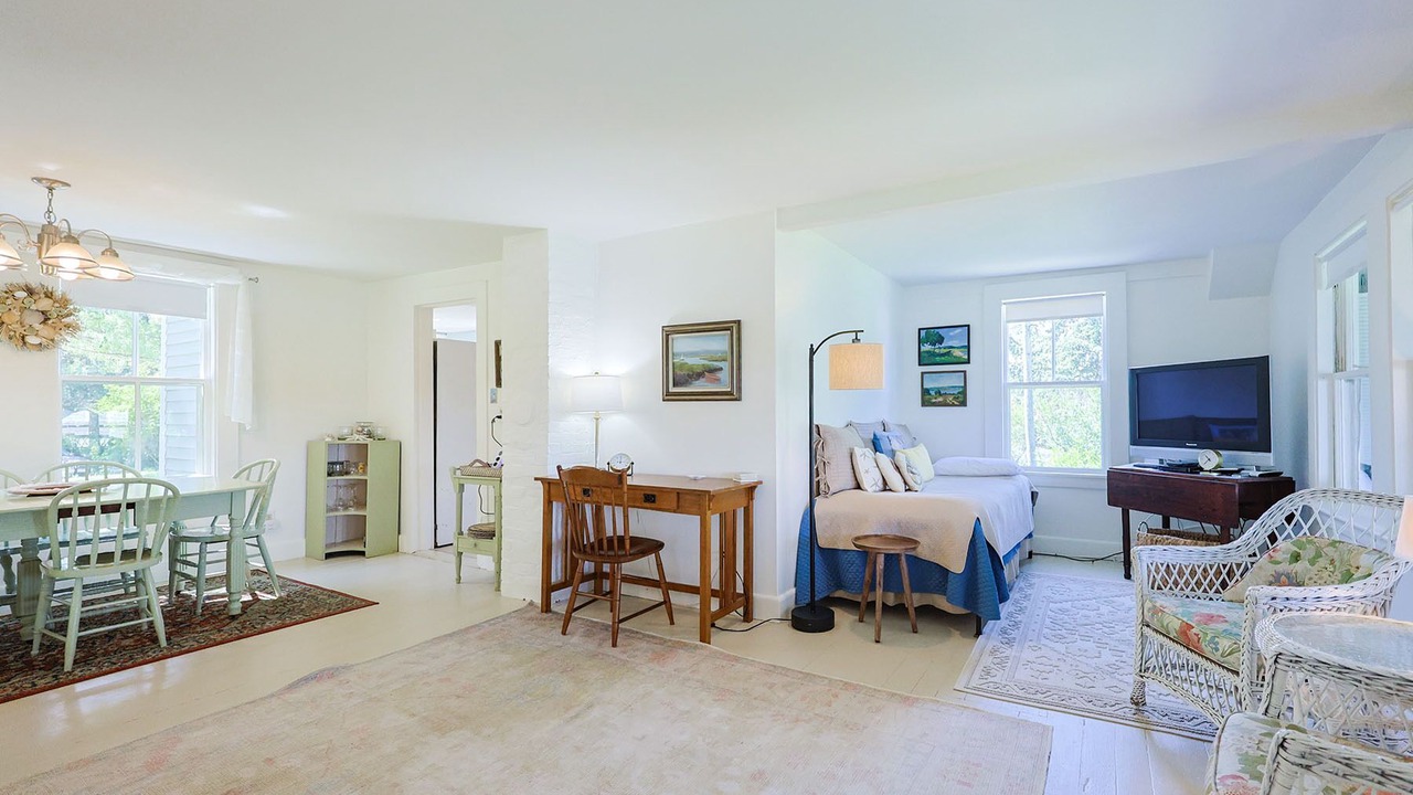 Photo of Bedroom in Gloucester