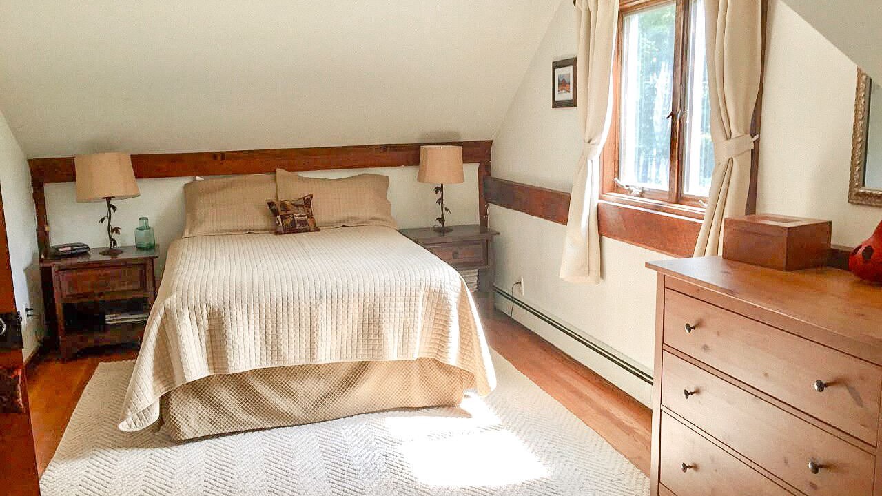 Photo of Bedroom in Warrensburg