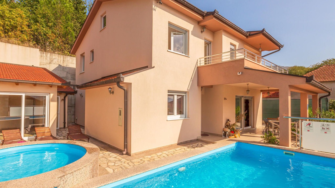 Photo of Outdoor in Dusina