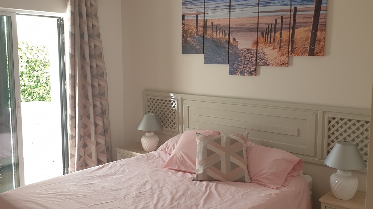 Photo of Bedroom in Alpouvar