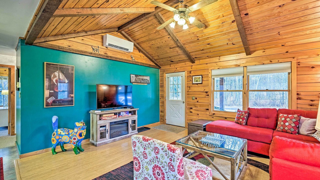 Photo of Livingroom in East Windham