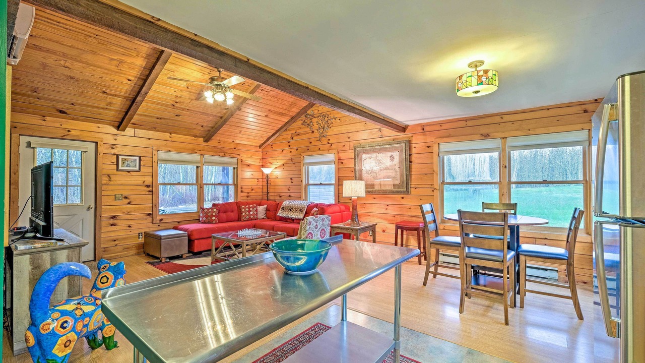 Photo of Livingroom in East Windham