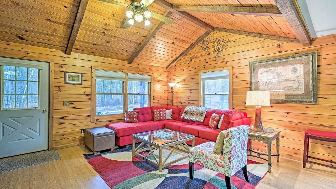 Photo of Livingroom in East Windham