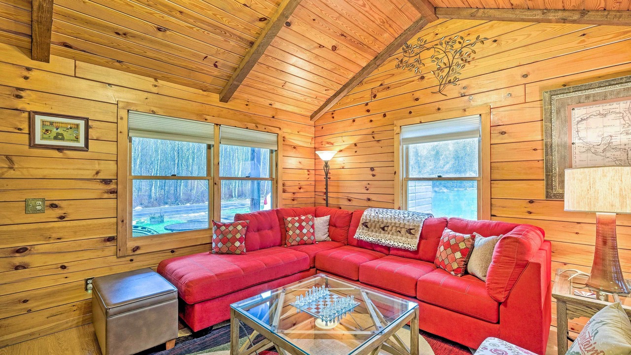 Photo of Livingroom in East Windham