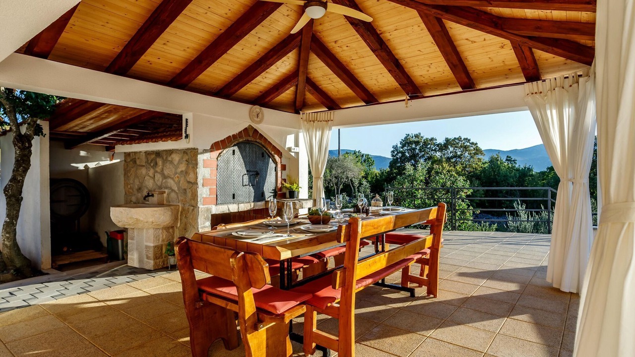 Photo of Patio Balcony in Nova Sela