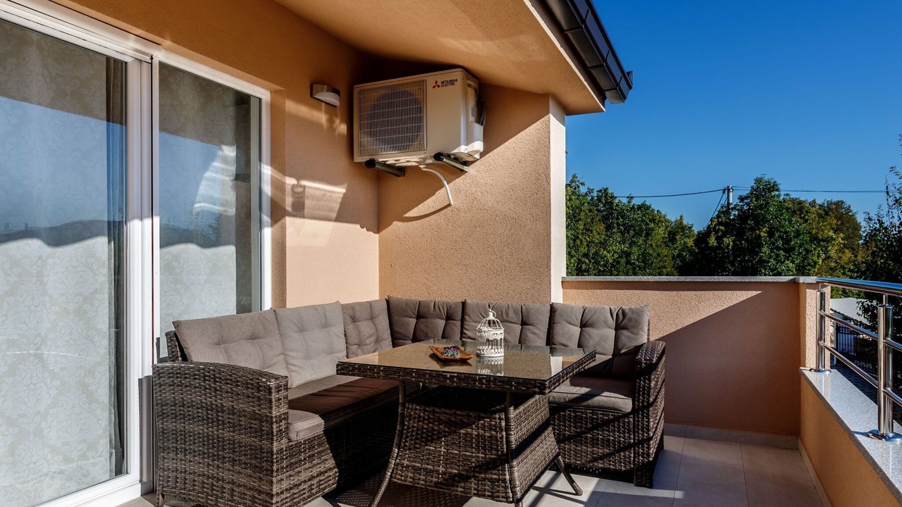 Photo of Patio Balcony in Nova Sela