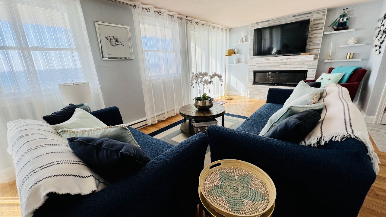 Photo of Livingroom in North Truro