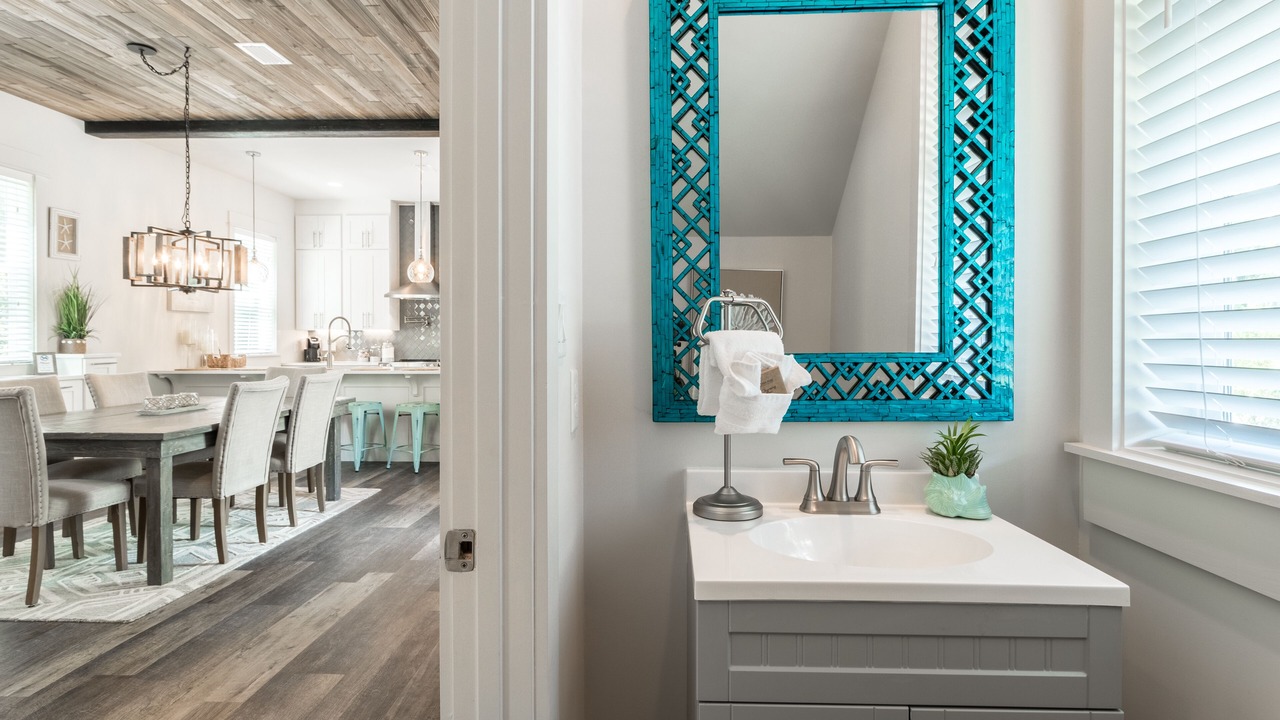 Photo of Bathroom in Treetop