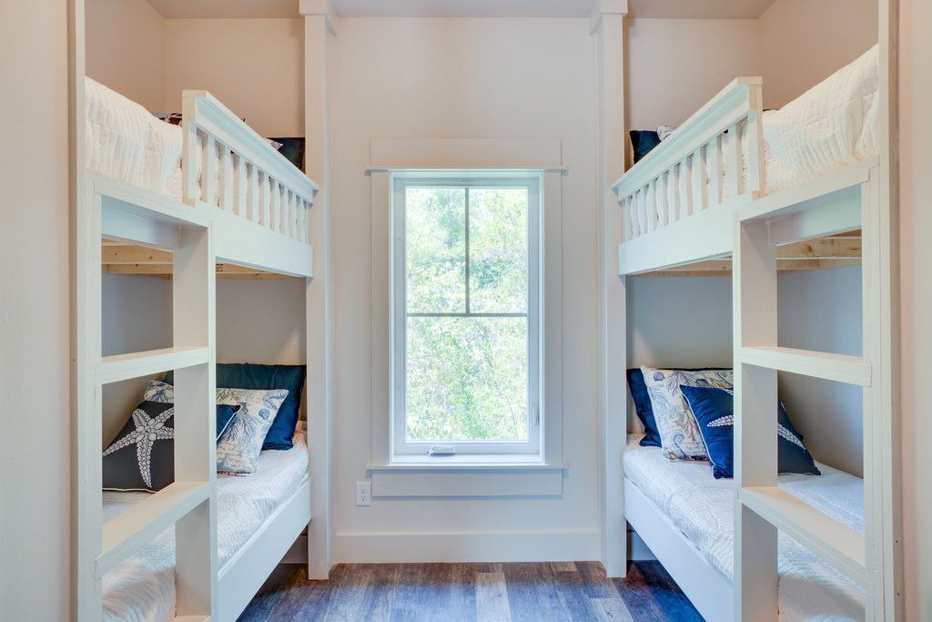 Photo of Bedroom in Treetop