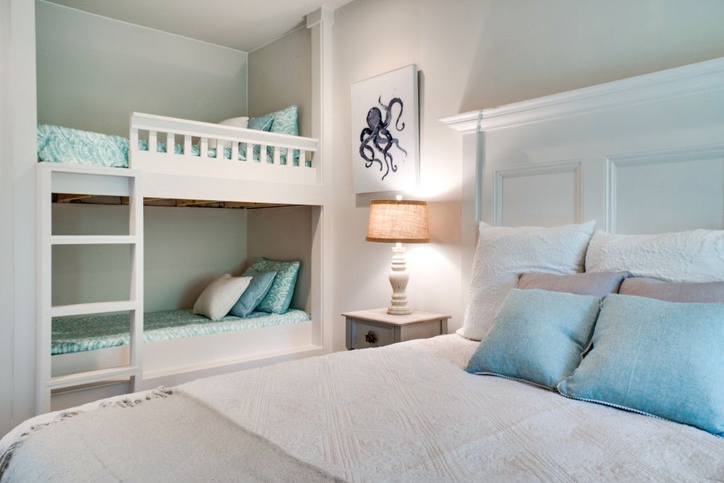 Photo of Bedroom in Treetop