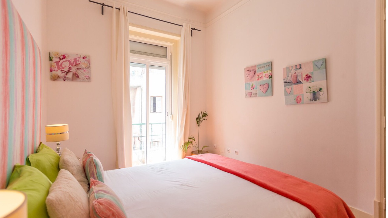Photo of Bedroom in Parque das Nacoes