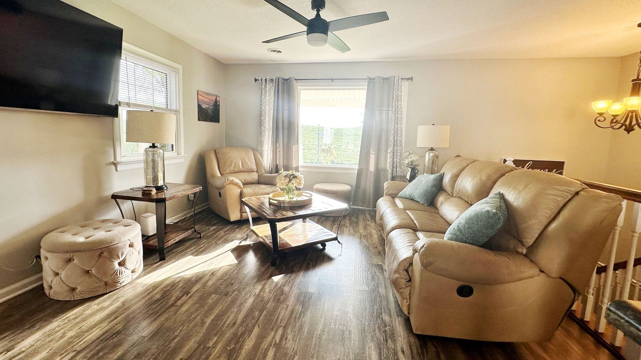 Photo of Livingroom in Keezletown