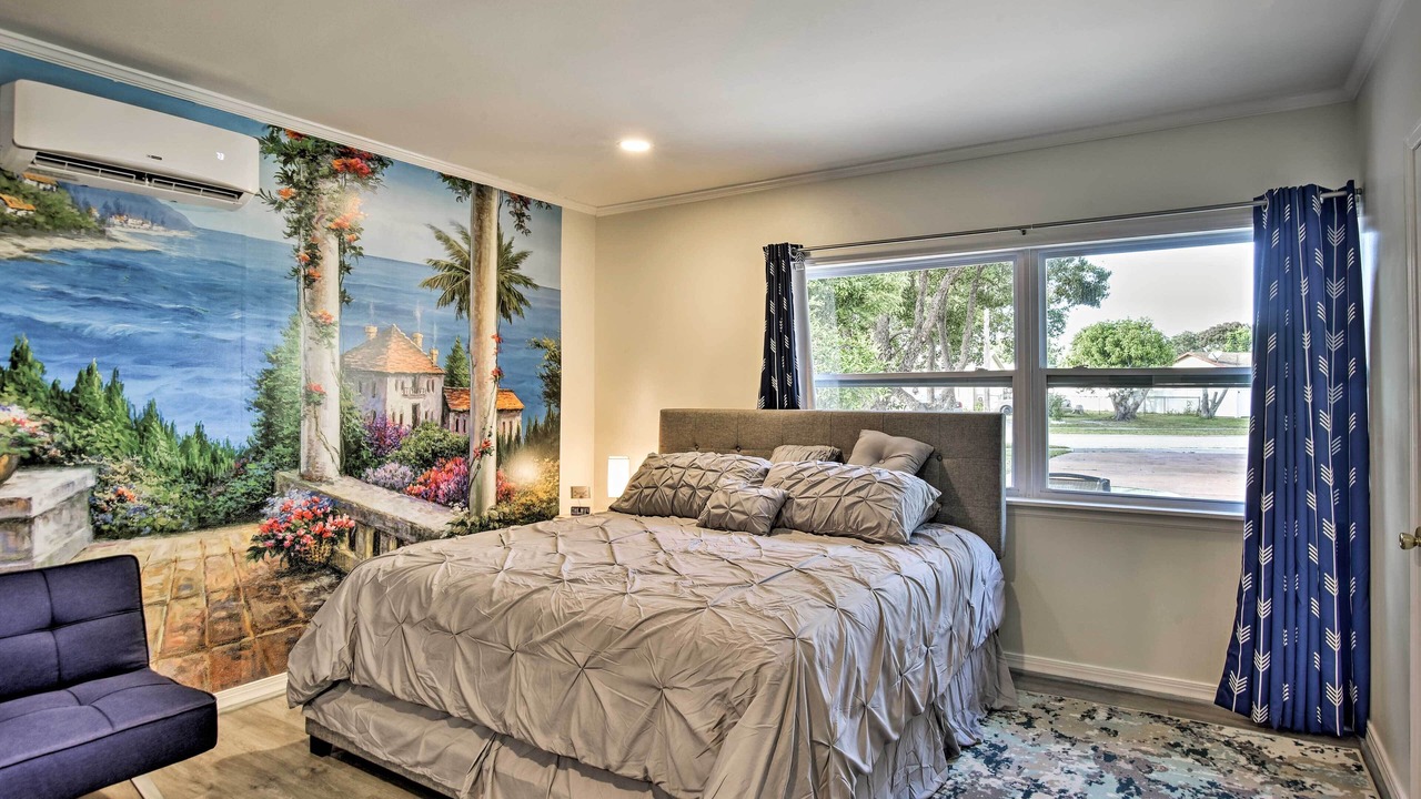 Photo of Bedroom in Pine Castle
