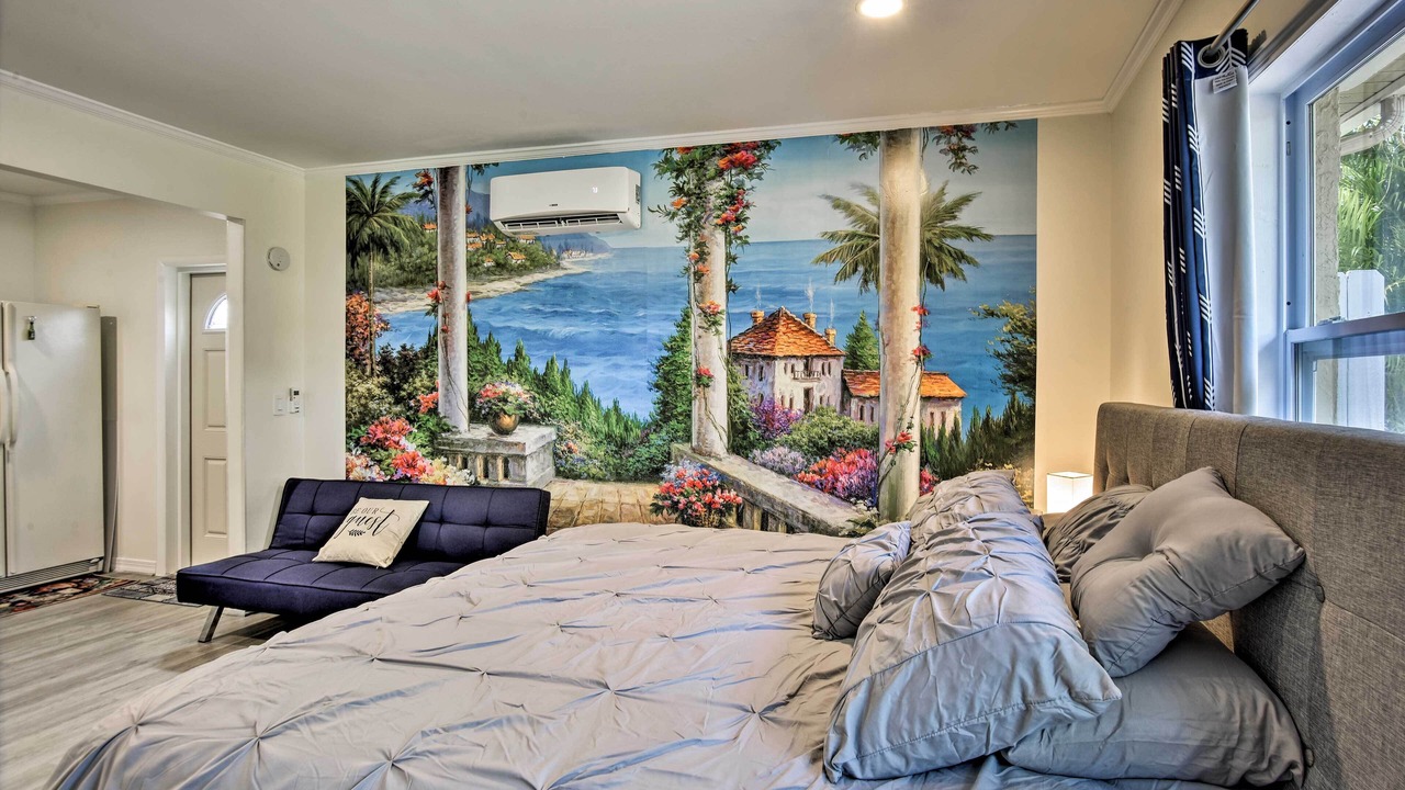 Photo of Bedroom in Pine Castle