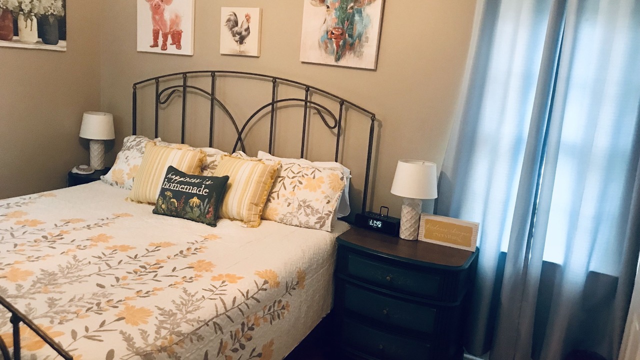 Photo of Bedroom in Aldie