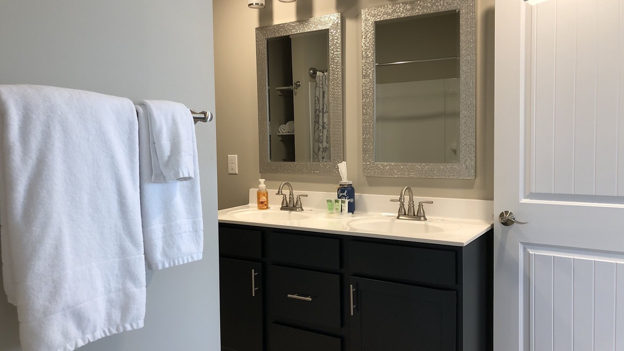 Photo of Bathroom in Williamstown
