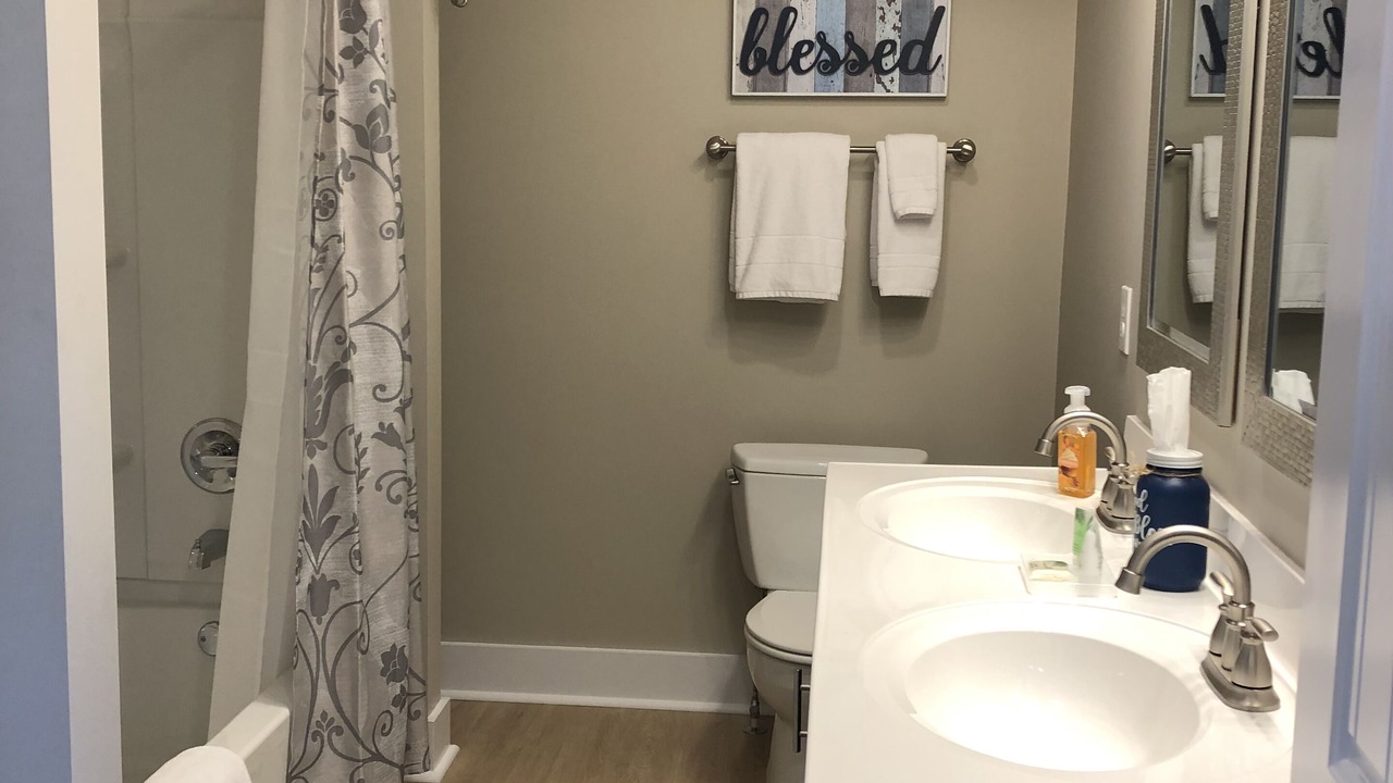 Photo of Bathroom in Williamstown