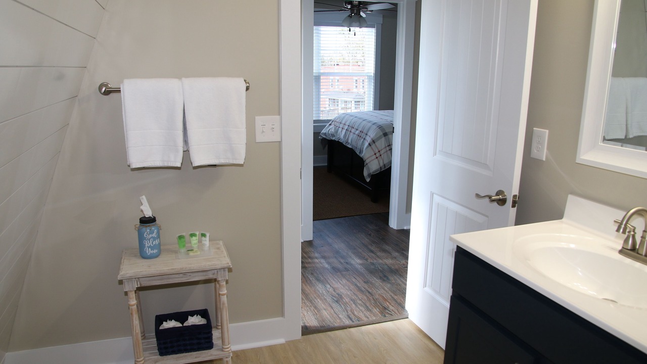 Photo of Bathroom in Williamstown