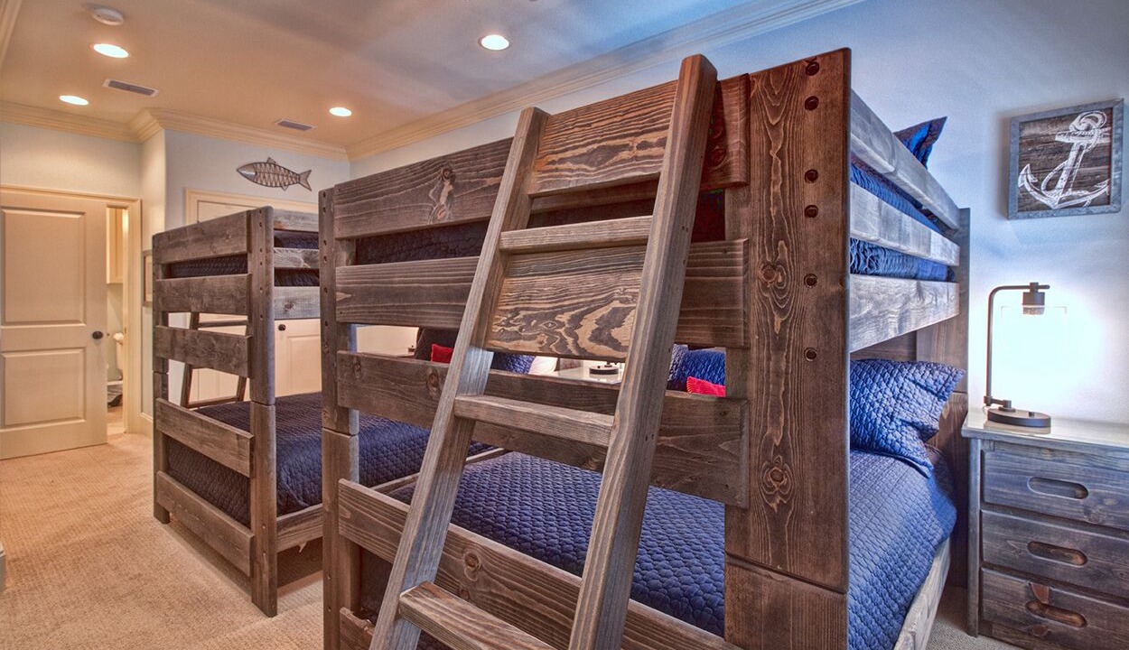 Photo of Bedroom in Frangista Beach
