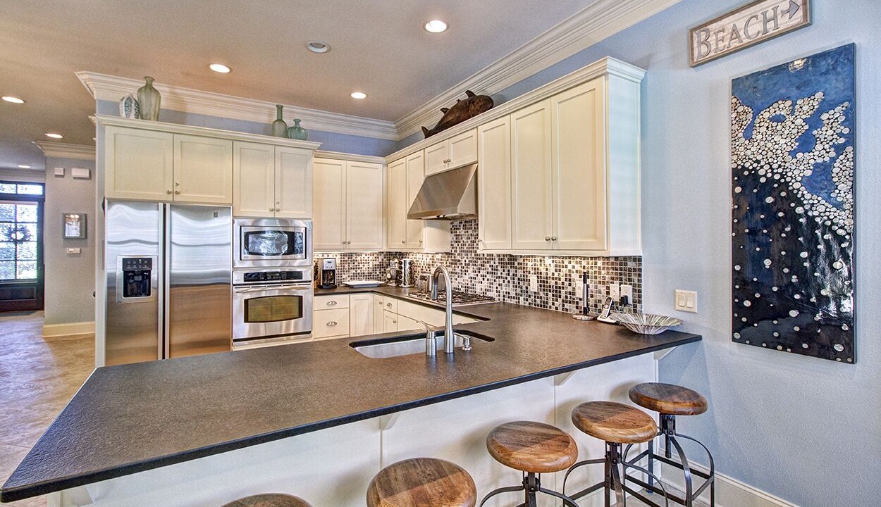 Photo of Kitchen in Frangista Beach