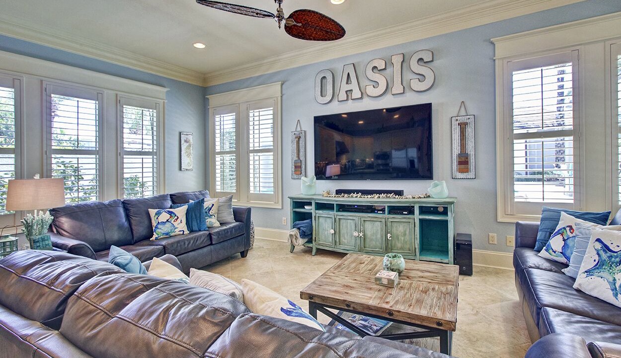 Photo of Livingroom in Frangista Beach