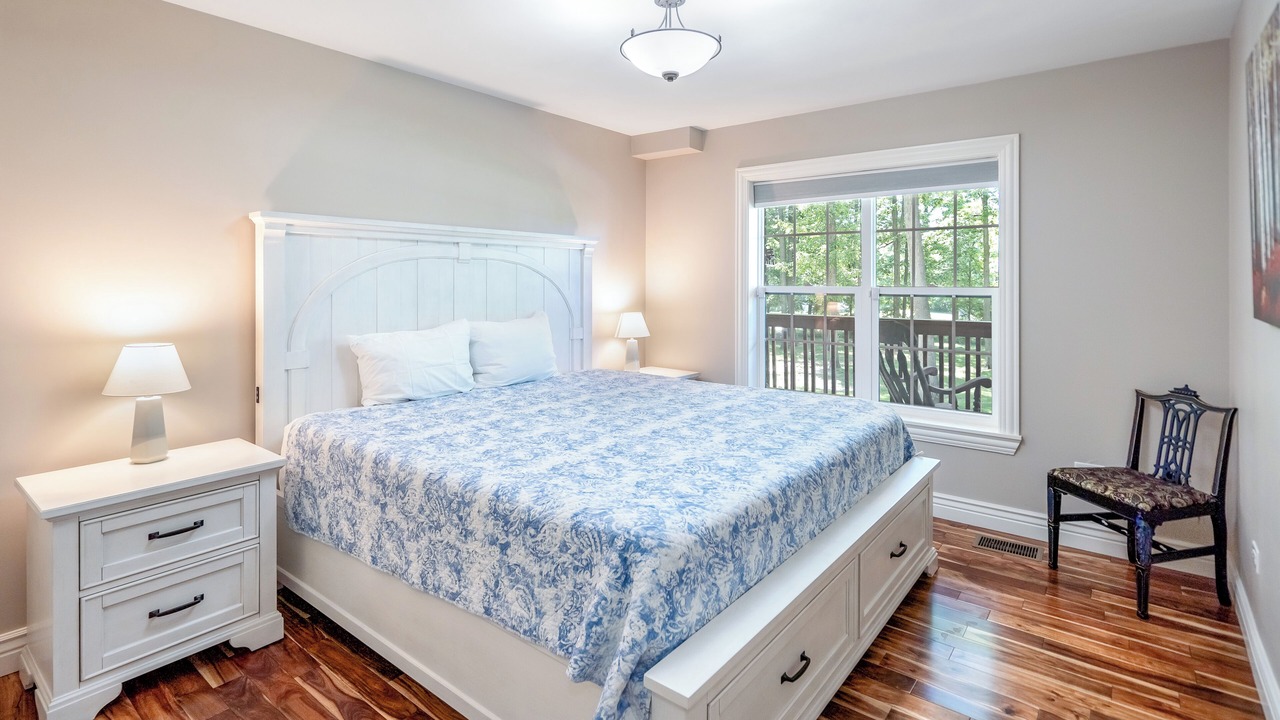 Photo of Bedroom in Delong