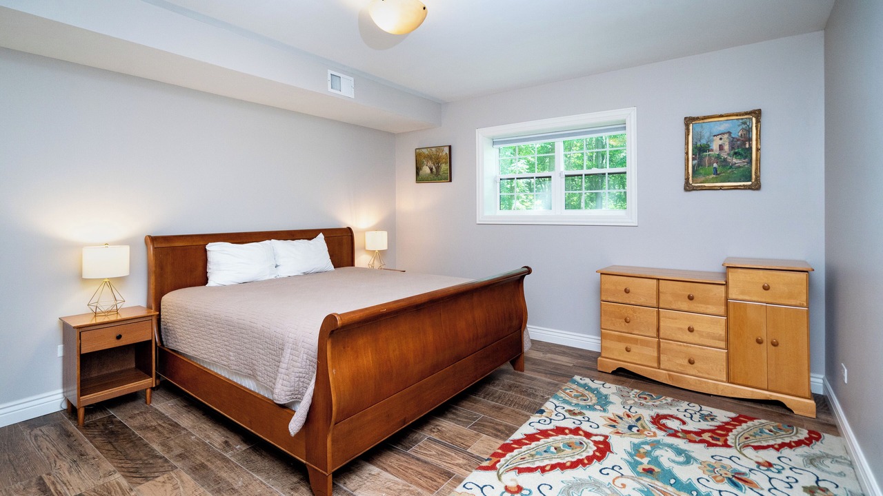 Photo of Bedroom in Delong