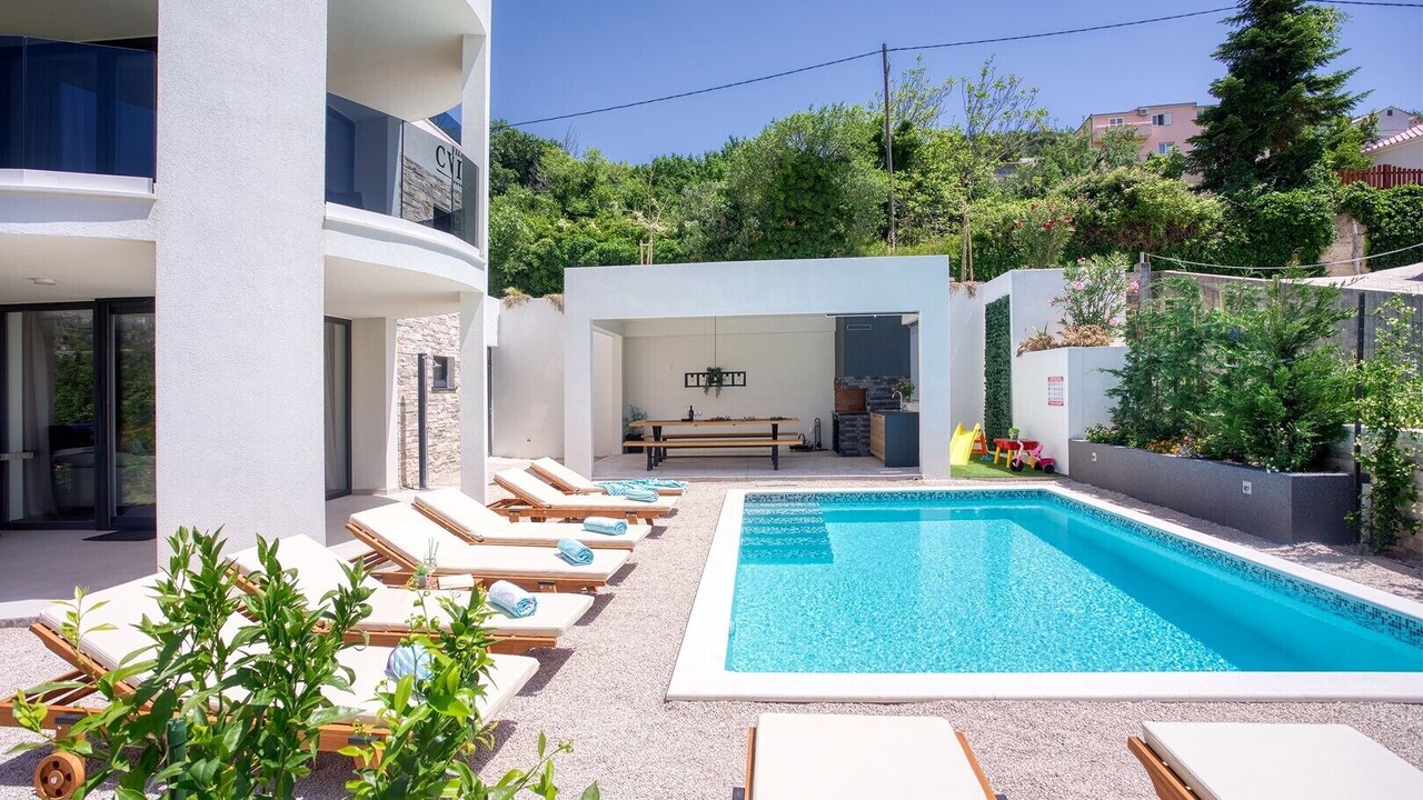 Photo of Outdoor in Klis