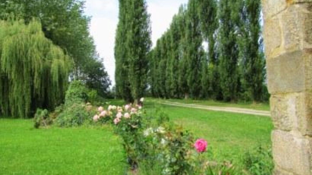 Photo of Outdoor in Saint-Jouan-des-Guerets