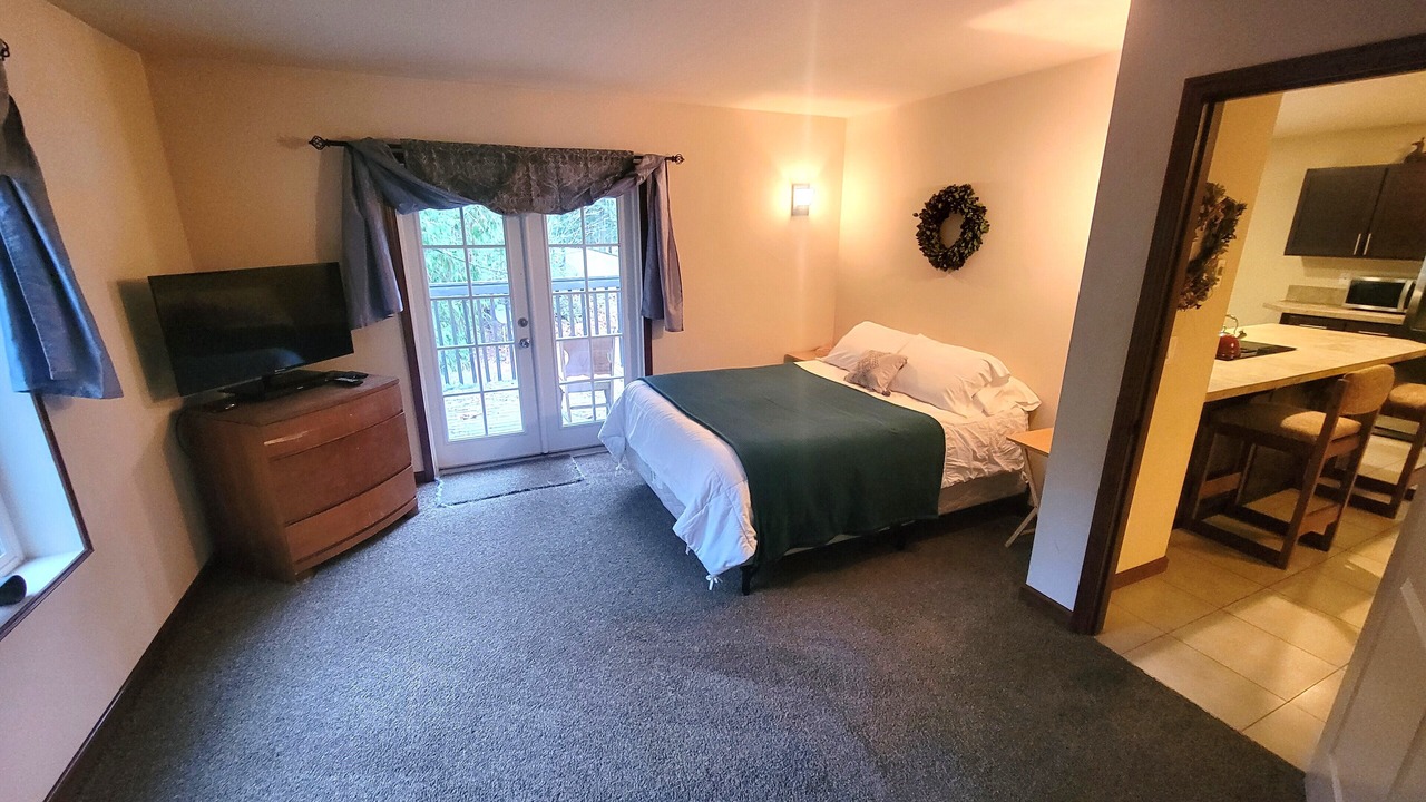 Photo of Bedroom in Index